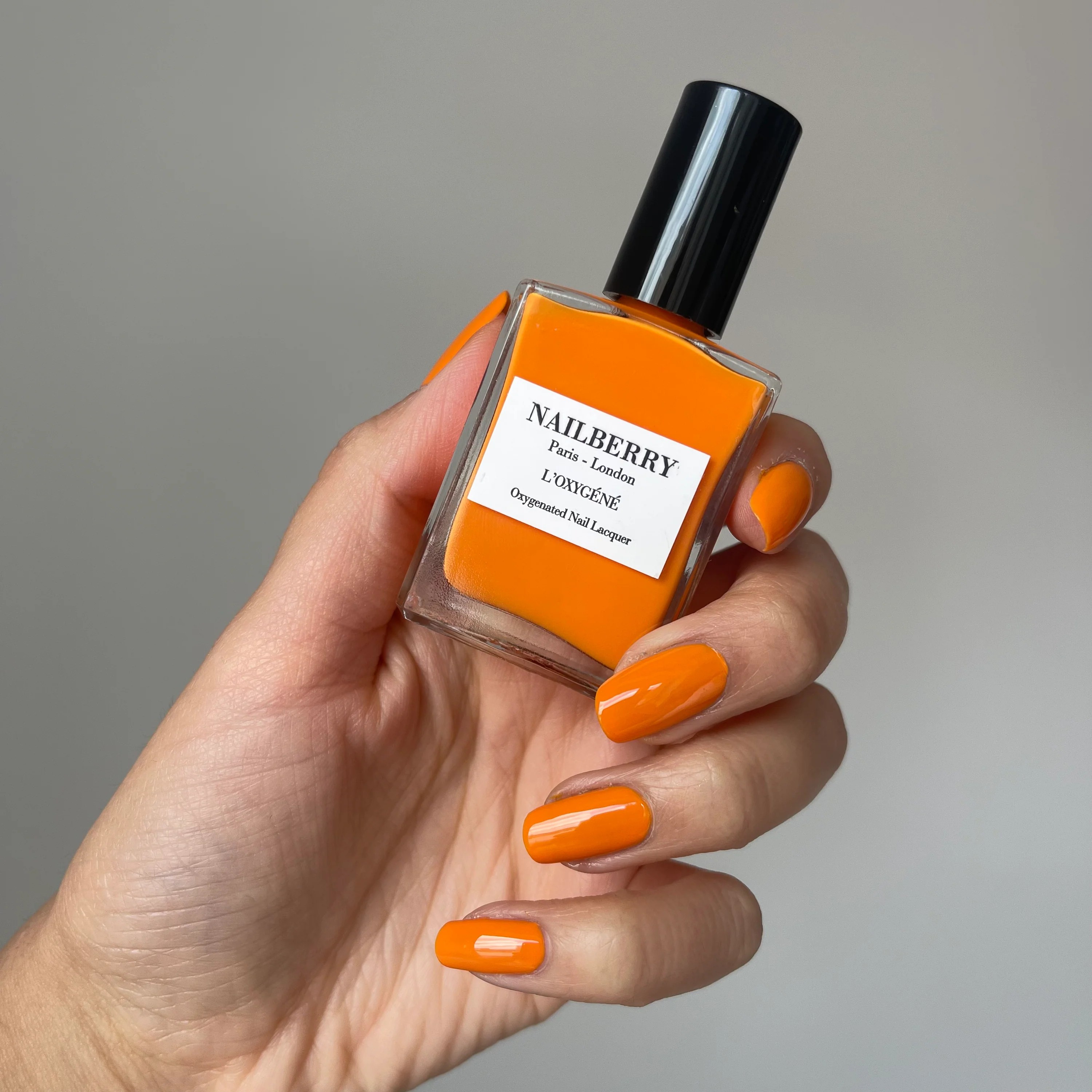 NAILBERRY NAIL LACQUER SPONTANEOUS - OXY VIVID ORANGE