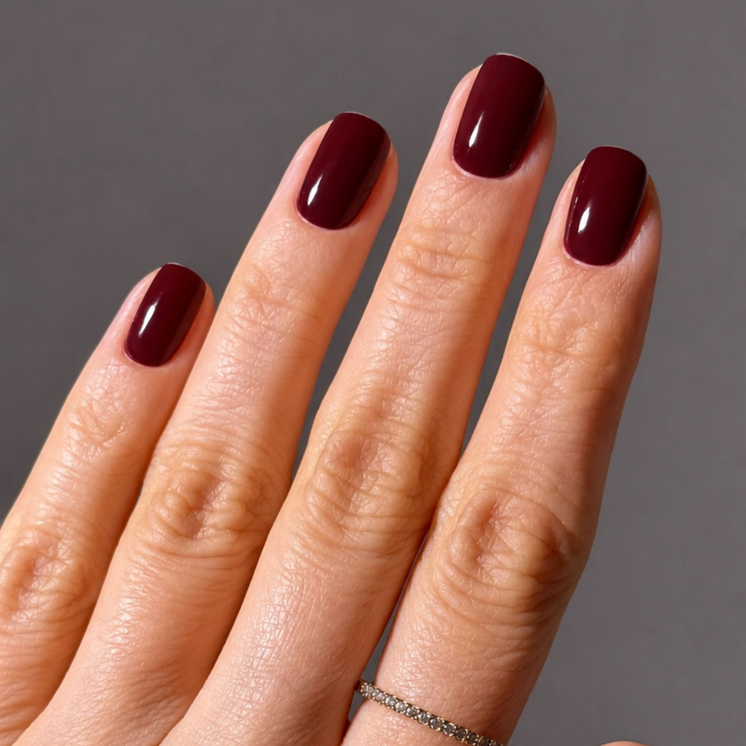 LONDONTOWN LAKUR ENHANCED COLOUR RED VELVET