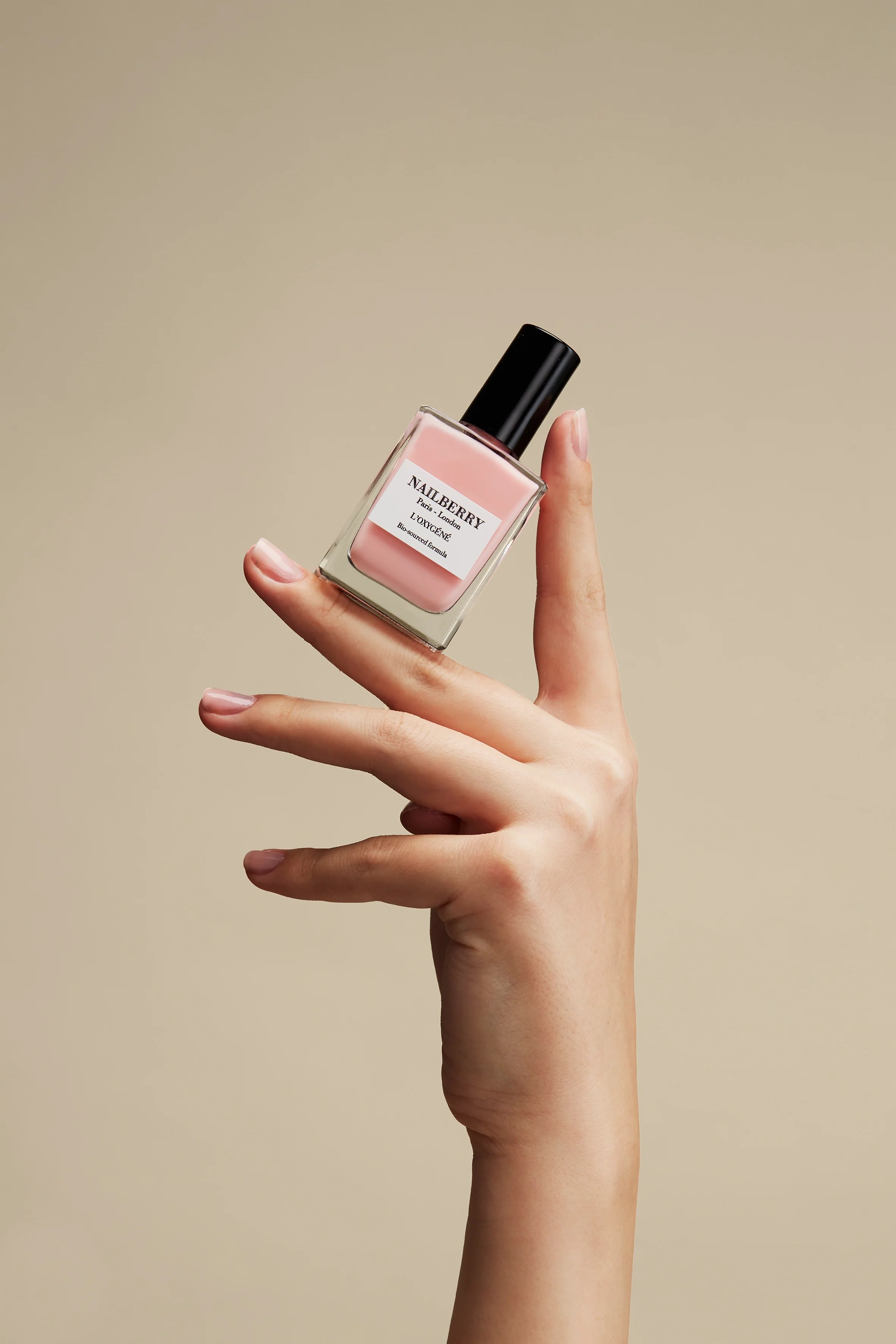 NAILBERRY NAIL LACQUER ELEGANCE -  OXY FRENCH MANI PINK TRANSPARENT