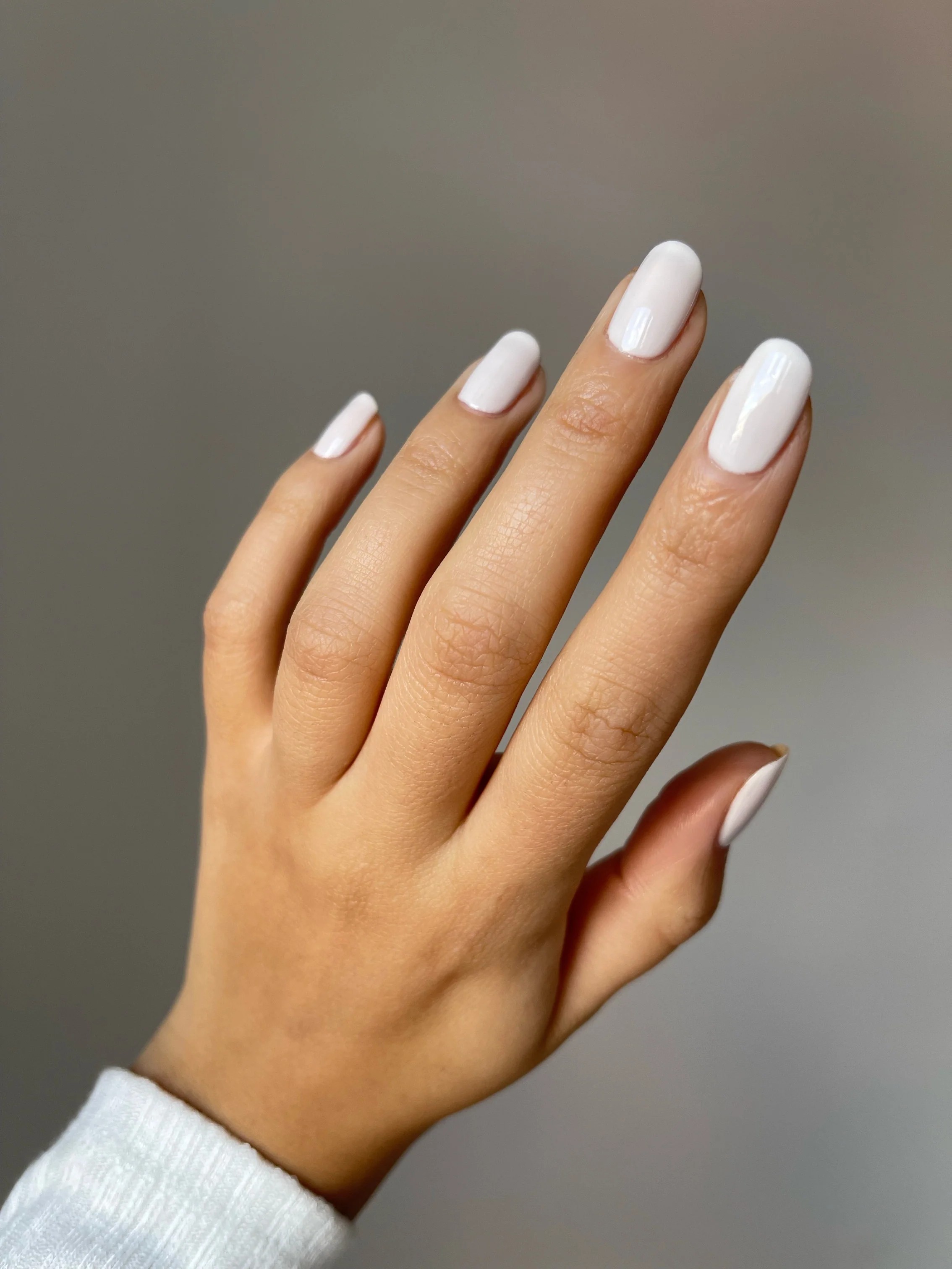 NAILBERRY NAIL LACQUER ALMOND - OXY LIGHT BEIGE
