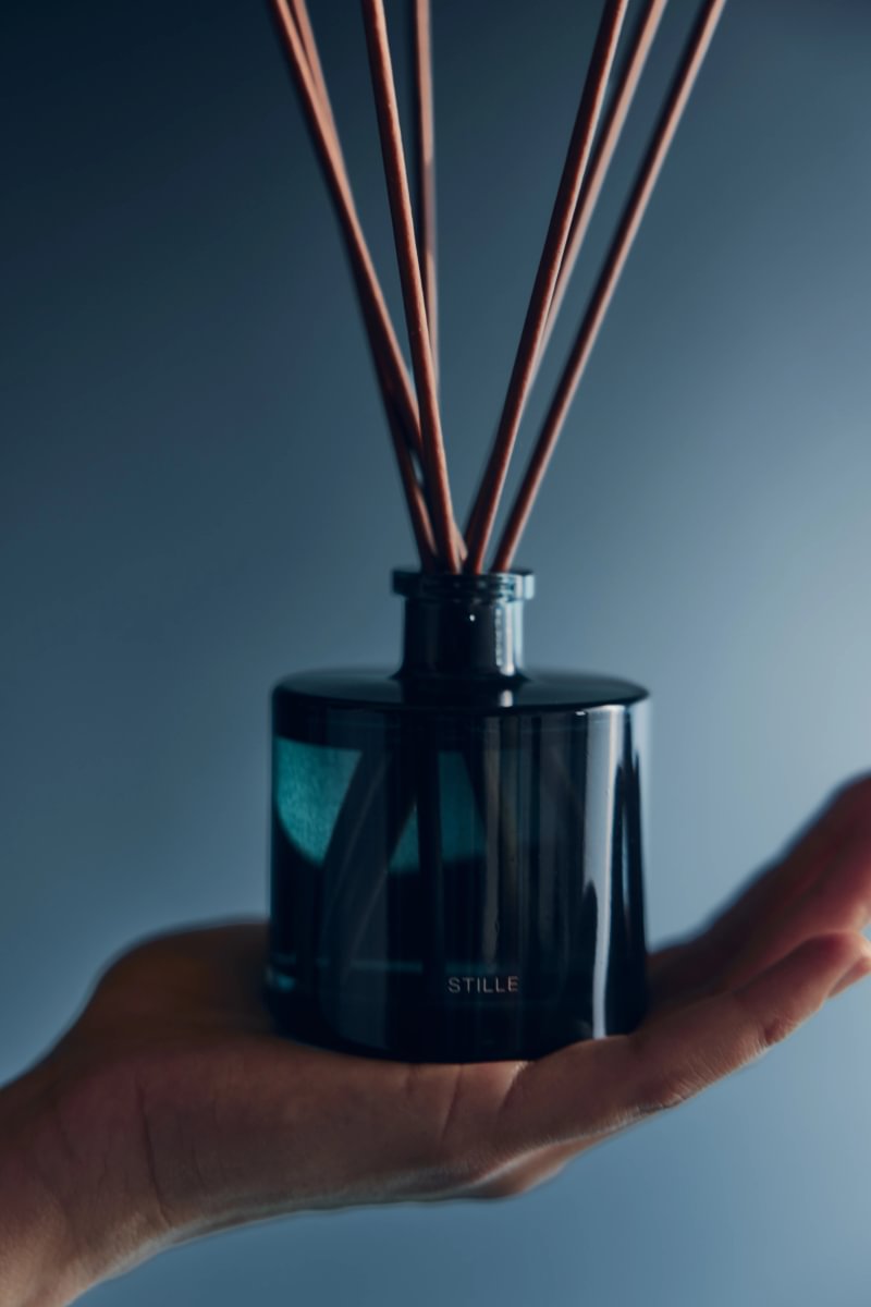 LOOOPS - STILLE STÄBCHEN DIFFUSER LIMITED EDITION