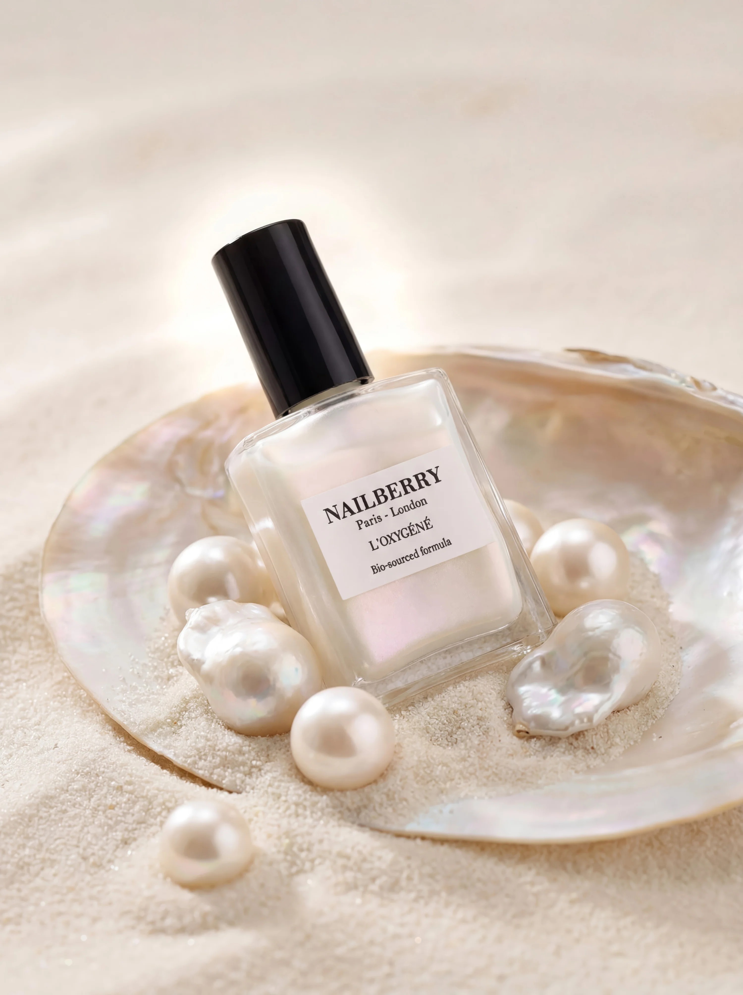 NAILBERRY NAIL LACQUER INNER GLOW - OXY IRIDESCENT WHITE